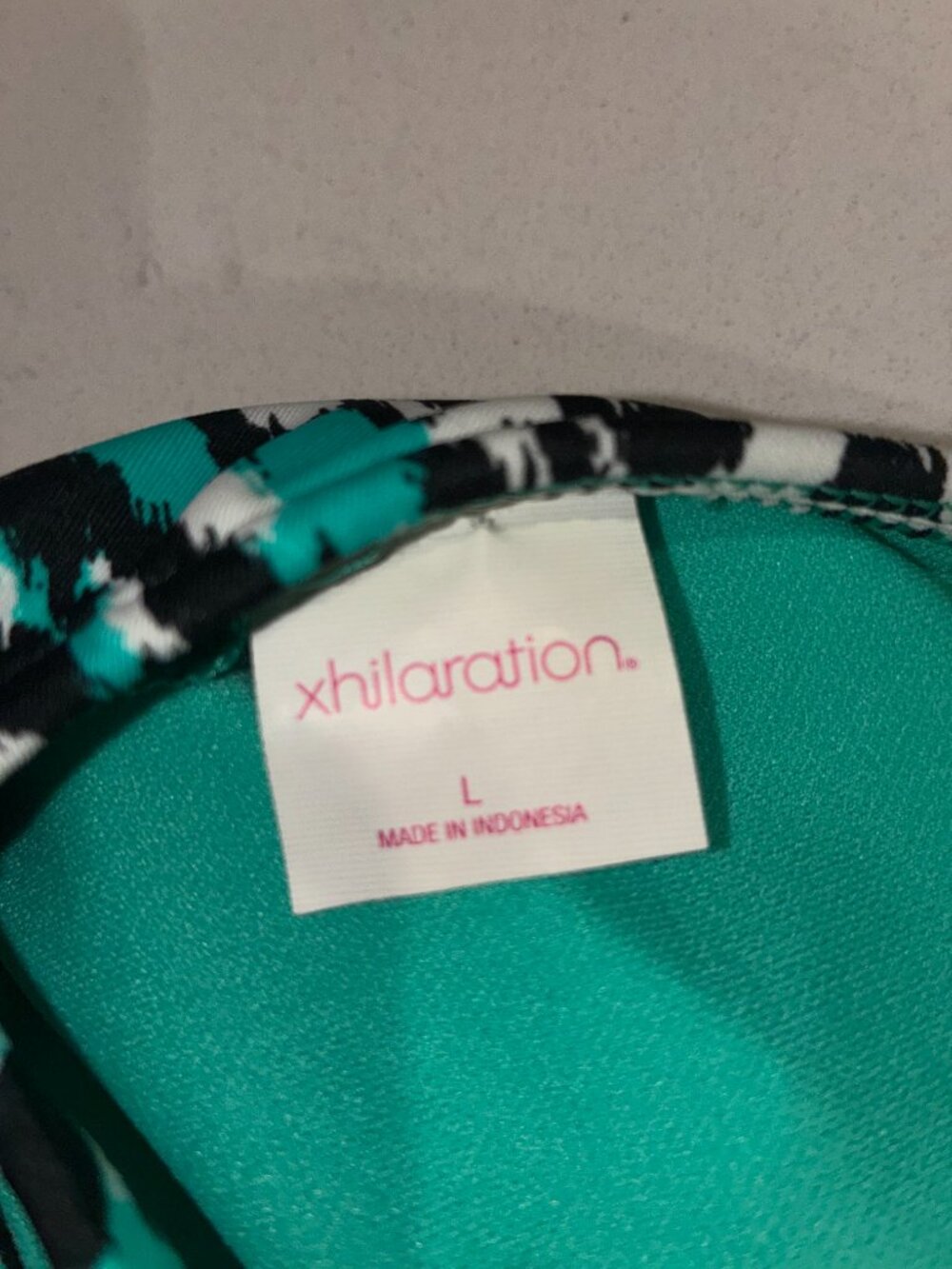 Xhilaration Y2K Studded Leopard Bikini Top L - Picture 4 of 5